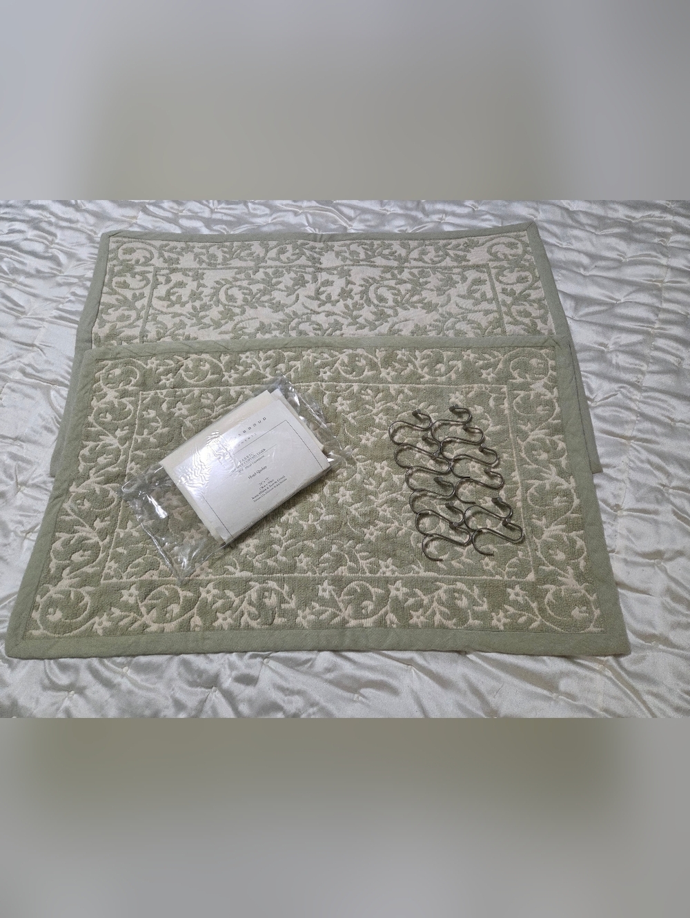 NWOT Bath Collection.